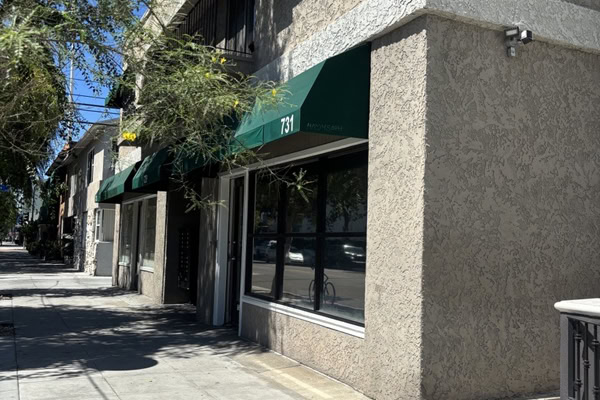 Photograph of Advanced Pain Medical Group's Long Beach, California, clinic location