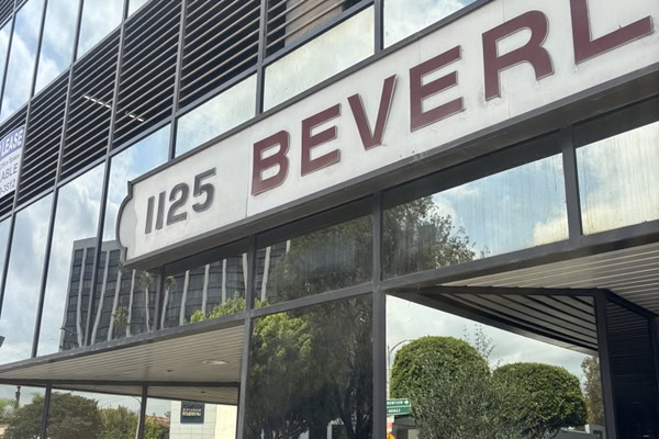 Photograph of Advanced Pain Medical Group's Los Angeles, California, clinic location